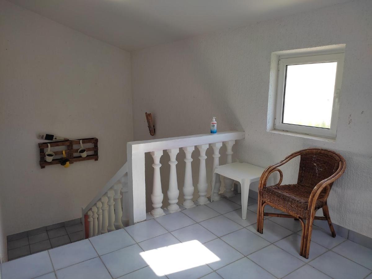 Apartment Arba 1 With Heated Pool Rab Town Exterior photo