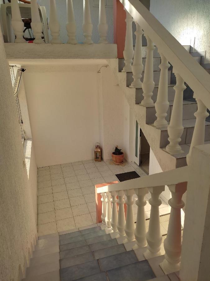 Apartment Arba 1 With Heated Pool Rab Town Exterior photo