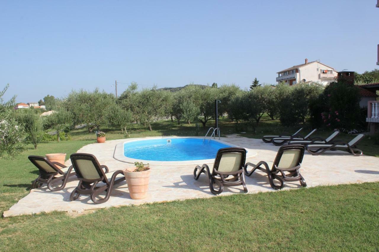 Apartment Arba 1 With Heated Pool Rab Town Exterior photo